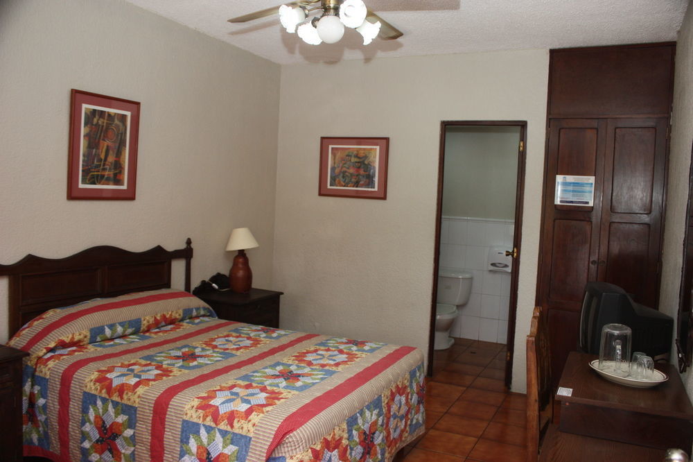 Hotel Villa Espanola Guatemalaváros Kültér fotó